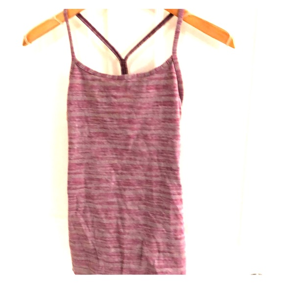 Lululemon power y tank size 4 - Picture 2 of 4